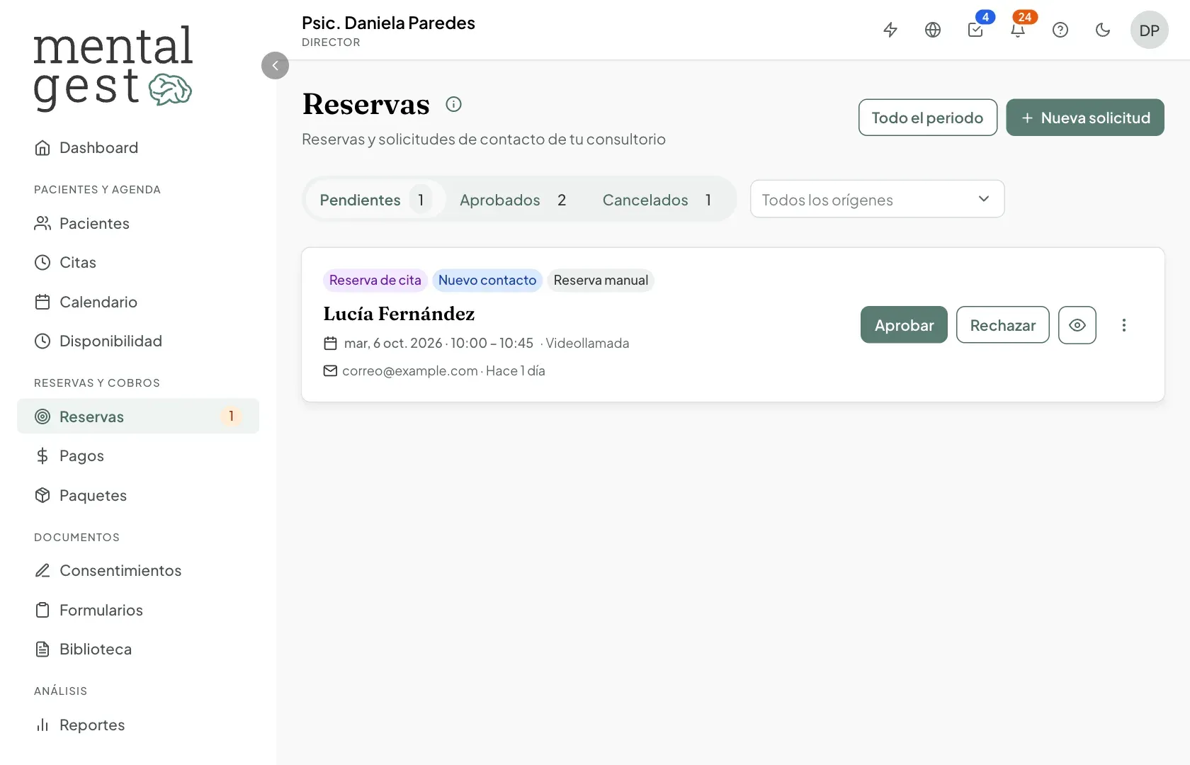 Pantalla de Reservas con las pestañas Pendientes, Aprobados y Cancelados y una solicitud por aprobar